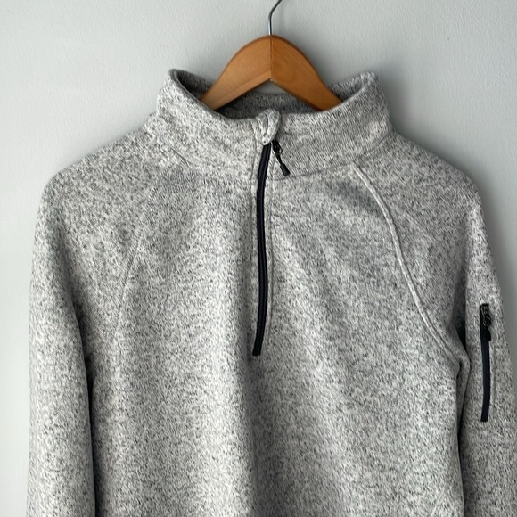 Avalanche‎ Quarter Zip Pullover - Picture 2 of 9